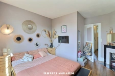 COEUR COLONIE !! IDEAL JEUNE COUPLE TRES BEL MAISON 1930 ENTIEREMENT RENOVEE 84M2 4 PIECES 3/4 CHAMBRES S/SOL TOTAL JARDIN ET PARKING INTERIEUR