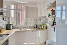 GARE CENTRE VILLE  MAGNIFIQUE APPARTEMENT BOURGEOIS ENTIEREMENT RENOVE AVEC BALCONS STYLE PARISIEN 4 PIECES 80M2 2 CHAMBRES CAVE EN S/SOL   
