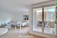 COTEAUX LIMITE SANNOIS  DERNIER ETAGE TRES BEL APPARTEMENT DUPLEX TERRASSE 4 PIECES 80M2 3 CHAMBRES DOUBLE PARKING EN S/SOL