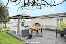 COUP DE COEUR ASSURE !! MAGINFIQUE MAISON INDIVIDUELLE SANS TRAVAUX 6 PIECES 133M2 4 CHAMBRES GARAGE ET ATELIER PARKING INTERIEUR 4 VOITURES AVEC JARDIN ET TERRASSE PLEIN SUD SANS VIS A VIS 