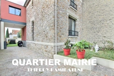 CENTRE VILLE MAIRIE MAGNIFIQUE MAISON MEULIERE ENTIEREMENT RENOVEE DPE C 5 PIECES 3 CHAMBRES S/SOL TOTAL JARDIN 300M2 