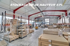 LOCAUX D ACTIVITES INDEPENDANT + STOCKAGE ET BUREAUX SURFACE TOTAL 1100M2 SUR PARCELLE TOTAL 2800M2 ACCES POIDS LOURDS