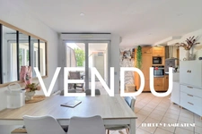 COTEAUX LIMITE SANNOIS  DERNIER ETAGE TRES BEL APPARTEMENT DUPLEX TERRASSE 4 PIECES 80M2 3 CHAMBRES DOUBLE PARKING EN S/SOL