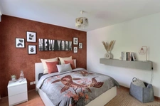 COLONIE - ANATOL FRANCE -ECOLE JULES FERRY TRES BEL  APPARTEMENT MODERNE RESIDENCE RECENTE NORMES BBC 4 PIECES AVEC BALCON 80M2 3 CHAMBRES 1 PARKING EN S/SOL 