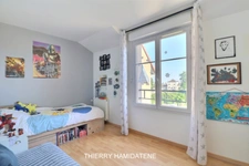COLONIE COUP DE COEUR ASSURE !! 6/7 MN A PIED DE LA GARE DU CENTRE VILLE TRES BELLE MAISON RECENTE DE 2005 4 PIECES 3 CHAMBRES 82M2 AVEC GARAGE ET SOUS SOL EN COPROPRIETE 