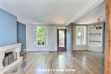 CENTRE VILLE MAISON BOURGEOISE 1930 7 PIECES 130M2 5 CHAMBRES JARDIN SANS VIS A VIS S/SOL TOTAL 