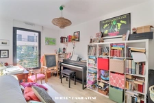 CHAMPARON -AGENT SARRE- COUP DE COEUR !! MAGNIFIQUE APPARTEMENT DE 80M2 AVEC BALCON 4 PIECES 3 CHAMBRES  DANS RESIDENCE RECENTE 2020 1 PARKING EN S/SOL