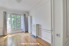 GARE DU CENTRE VILLE SUBLIME APPARTEMENT BOURGEOIS FIN XIX STYLE PARISIEN 100M2 4 PIECES 2 CHAMBRES AVEC CAVE EN S/SOL