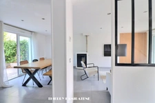 BAS COTEAUX TRES BELLE MAISON RECENTE 7 PIECES 130M2 5 CHAMBRES 1 BUREAU GARAGE + 3 PARKINGS SUR PARCELLE TOTALE DE 400M2