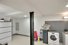 CENTRE VILLE MAIRIE MAGNIFIQUE MAISON MEULIERE ENTIEREMENT RENOVEE DPE C 5 PIECES 3 CHAMBRES S/SOL TOTAL JARDIN 300M2 