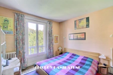COEUR COLONIE !! SUBLIME MAISON BOURGEOISE 1930 EN MEULIERE  8 PIECES  140m2 HBT- 5 CHAMBRES VASTE JARDIN FRUITIER 900M2 S/SOL TOTAL