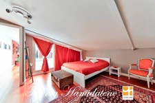 COEUR COLONIE PASTEUR !!! SUBLIME LOFT EN DUPLEX 160M2 AVEC DE VOLUMES AVEC TERRASSE 5 PIECES 3 CHAMBRES 2 PARKINGS   