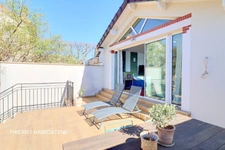 QUARTIER MAIRIE -COUP DE COEUR ASSURE !!! SUBLIME MAISON 1930 ENTIEREMENT RENOVE 135M2 5 PIECES , 3 CHAMBRES ,TERRASSE ET JARDIN ,S/SOL TOTAL AVEC GARAGE