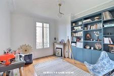 GARE CENTRE VILLE  SUBLIME APPARTEMENT BOURGEOIS STYLE PARISIEN A LA DECO SOIGNEE  ENTIEREMENT RENOVE 5 PIECES 126M2 3 CHAMBRES CAVE EN S/SOL   