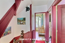COEUR COLONIE !! SUBLIME MAISON BOURGEOISE 1930 EN MEULIERE  8 PIECES  140m2 HBT- 5 CHAMBRES VASTE JARDIN FRUITIER 900M2 S/SOL TOTAL