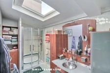 COUP DE COEUR ASSURE !! MAGINFIQUE MAISON INDIVIDUELLE SANS TRAVAUX 6 PIECES 133M2 4 CHAMBRES GARAGE ET ATELIER PARKING INTERIEUR 4 VOITURES AVEC JARDIN ET TERRASSE PLEIN SUD SANS VIS A VIS 