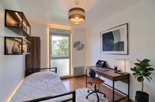 COLONIE - ANATOL FRANCE -ECOLE JULES FERRY TRES BEL  APPARTEMENT MODERNE RESIDENCE RECENTE NORMES BBC 4 PIECES AVEC BALCON 80M2 3 CHAMBRES 1 PARKING EN S/SOL 