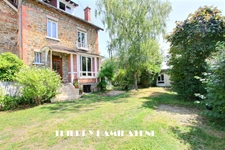 COEUR COLONIE !! SUBLIME MAISON BOURGEOISE 1930 EN MEULIERE  8 PIECES  140m2 HBT- 5 CHAMBRES VASTE JARDIN FRUITIER 900M2 S/SOL TOTAL