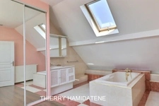 SECTEUR COLONIE 12MN A PIED DE LA GARE MAGNIFIQUE MAISON 156M2 6 PIECES 4 CHAMBRES S/SOL TOTAL  JARDIN FRUITIER ESPO SUD OUEST 550M2 GARAGE 