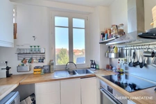 COLONIE !! A 5MN à pied de la gare du centre ville appartement bourgeois de style parisien 3 pieces 2 chambres 54m2 proche tous commerces et écoles