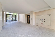 CHAMPARON -AGENT SARRE- COUP DE COEUR !! MAGNIFIQUE APPARTEMENT DE 80M2 AVEC BALCON 4 PIECES 3 CHAMBRES  DANS RESIDENCE RECENTE 2020 1 PARKING EN S/SOL