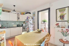 CHAMPARON -AGENT SARRE- COUP DE COEUR !! MAGNIFIQUE APPARTEMENT DE 80M2 AVEC BALCON 4 PIECES 3 CHAMBRES  DANS RESIDENCE RECENTE 2020 1 PARKING EN S/SOL