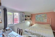 COEUR COLONIE !! A 5MN A PIED DE LA GARE DU CENTRE VILLE TRES BELLE MAISON TYPE LOFT A L' ESPRIT BOHEME 175M2 6 PIECES 3 CHAMBRES ENTIEREMENT RENOVEE DEPENDANCE TERRASSE ET JARDIN GARAGE 