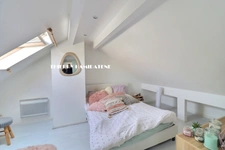 BAS COTEAUX TRES BELLE MAISON RECENTE 7 PIECES 130M2 5 CHAMBRES 1 BUREAU GARAGE + 3 PARKINGS SUR PARCELLE TOTALE DE 400M2