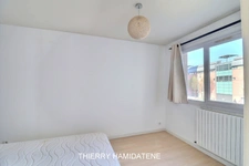 COEUR CENTRE VILLE -GARE - TRES BEL APPARTEMENT VOLUME EXEPTIONNEL 115M2 SEJOUR CUISINE AMERICAINE 50M2 -3 CHAMBRES 