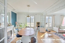 COEUR CENTRE VILLE SUBLIME APPARTEMENT BOURGEOIS 1930 STYLE PARISIEN 102M2 4 PIECES 2 CHAMBRES AVEC CAVE EN S/SOL