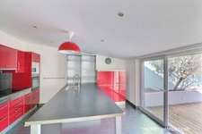 COEUR COLONIE PASTEUR !!! SUBLIME LOFT EN DUPLEX 160M2 AVEC DE VOLUMES AVEC TERRASSE 5 PIECES 3 CHAMBRES 2 PARKINGS   