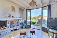 MARCHE DES COTEAUX -ECOLE PRIVE ST JOSEPH -IDEAL JEUNE COUPLE !! JOLIE MAISON 100M2 3 CHAMBRES S/SOL TOTAL ET GARAGE 