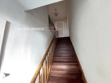 CORPS DE FERME AVEC PIGEONNIER DEPENDANCES +LOCAL COMMERCIAL + STOCKAGE+ TERRAIN EN UA2  319900€