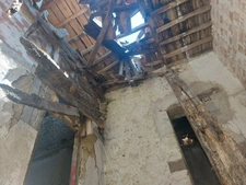 ANCIENNE MAISON BOURGEOISE EN PIERRE A RENOVER ENTIEREMENT AVEC SA GRANDE FORET