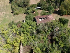 ANCIENNE MAISON BOURGEOISE EN PIERRE A RENOVER ENTIEREMENT AVEC SA GRANDE FORET