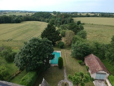 MAISON EN PIERRE RENOVEE  200m² avec deuxieme batisse autonome à amenager en gîte 