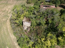 ANCIENNE MAISON BOURGEOISE EN PIERRE A RENOVER ENTIEREMENT AVEC SA GRANDE FORET