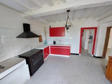 MAISON EN PIERRE RENOVEE  200m² avec deuxieme batisse autonome à amenager en gîte 