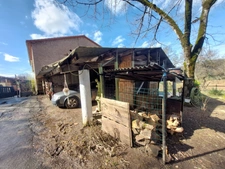 CORPS DE FERME AVEC 2 MAISONS RENOVEES ET NOMBREUSES DEPENDANCES A 10 MINUTES D'ALBI SUD 