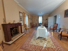 MAISON DE MAITRE  RENOVEE AVEC DEPANDANCES  EN FUTUR GITE ET PARC ARBORE  