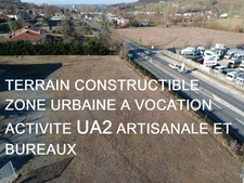 CORPS DE FERME AVEC PIGEONNIER DEPENDANCES +LOCAL COMMERCIAL + STOCKAGE+ TERRAIN EN UA2  319900€