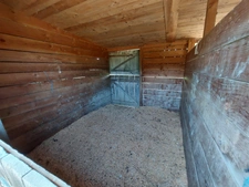  CORPS DE FERME RENOVE AVEC  EQUIPEMENT POUR 2 CHEVAUX GRANDES DEPENDANCES SUR 1,2ha