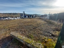 CORPS DE FERME AVEC PIGEONNIER DEPENDANCES +LOCAL COMMERCIAL + STOCKAGE+ TERRAIN EN UA2  319900€