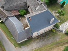 MAISON EN PIERRE RENOVEE  200m² avec deuxieme batisse autonome à amenager en gîte 