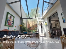 MAISON BOURGEOISE 1920 DE 275M2 RENOVEE EN 2020 AVEC 2 JARDINS TERRASSE PATIO VERANDA GARAGE CAVES 660K€ ALBI CENTRE