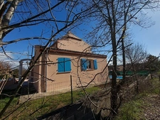 VILLA CONTEMPORAINE RECENTE AVEC PISCINE