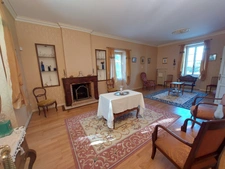 MAISON DE MAITRE  RENOVEE AVEC DEPANDANCES  EN FUTUR GITE ET PARC ARBORE  