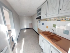 CORPS DE FERME AVEC PIGEONNIER DEPENDANCES +LOCAL COMMERCIAL + STOCKAGE+ TERRAIN EN UA2  319900€