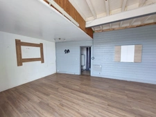 CORPS DE FERME AVEC PIGEONNIER DEPENDANCES +LOCAL COMMERCIAL + STOCKAGE+ TERRAIN EN UA2  319900€