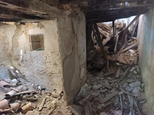 ANCIENNE MAISON BOURGEOISE EN PIERRE A RENOVER ENTIEREMENT AVEC SA GRANDE FORET